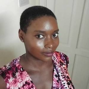 Meet your Posher, Lynette